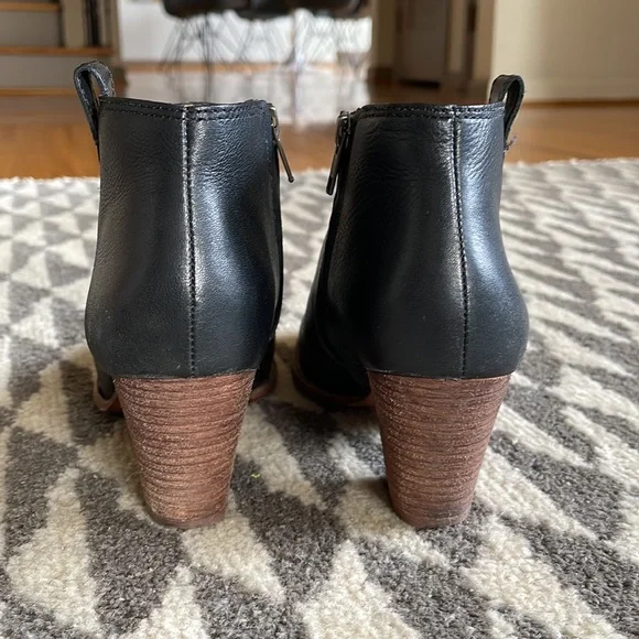 Madewell short boots size 8 1/2 - Picture 3 of 4